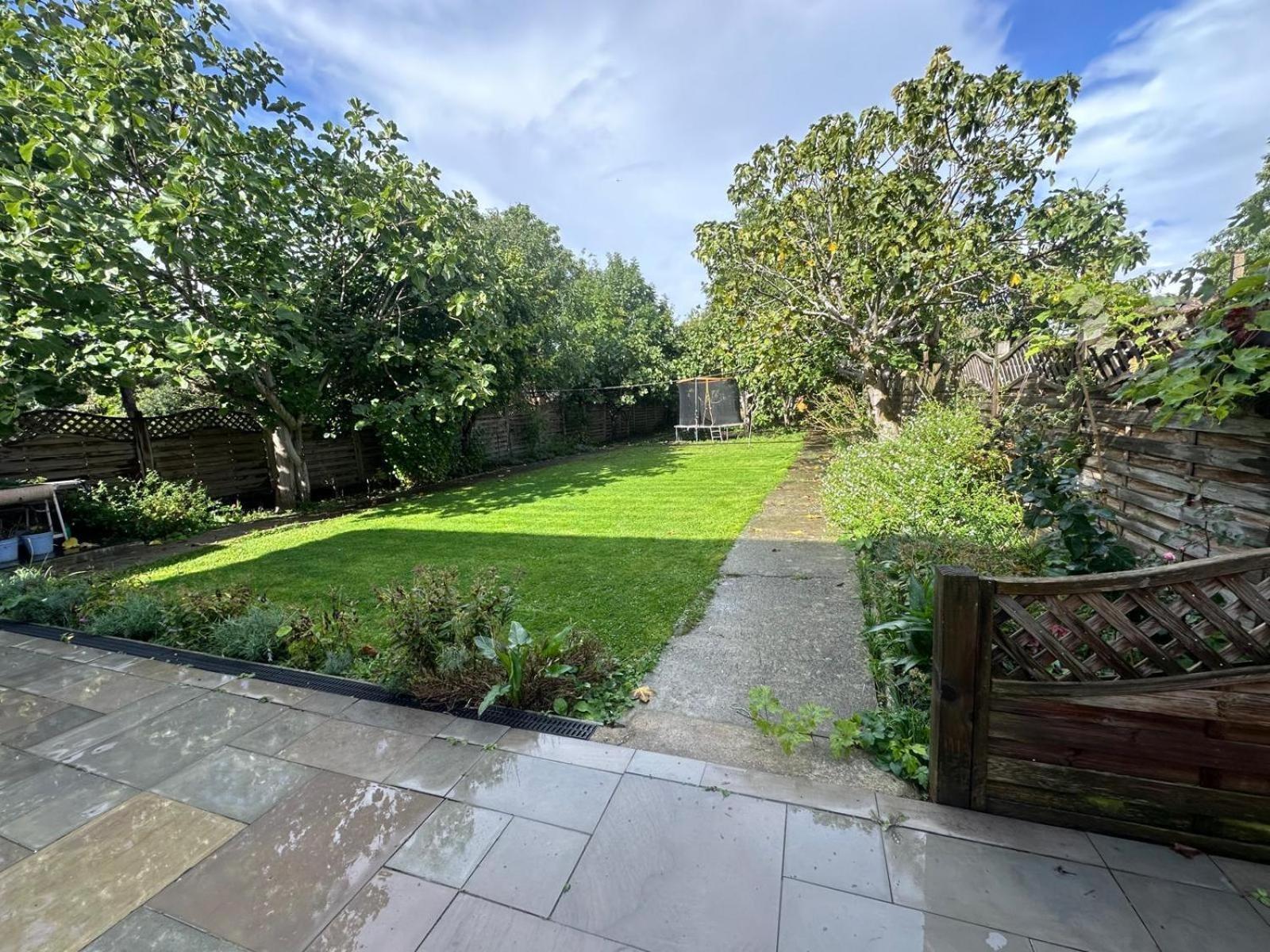 Luxurious Living 4 Bedroom Home Londra Exterior foto